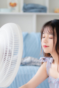 日本三级A∨在线观看